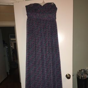 BCBG Generation floor-length sweetheart dress